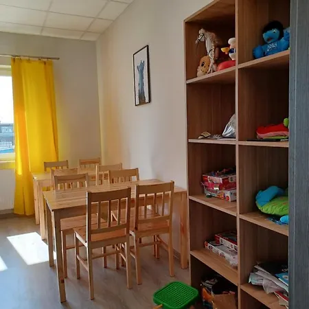 Air Tel * Радом