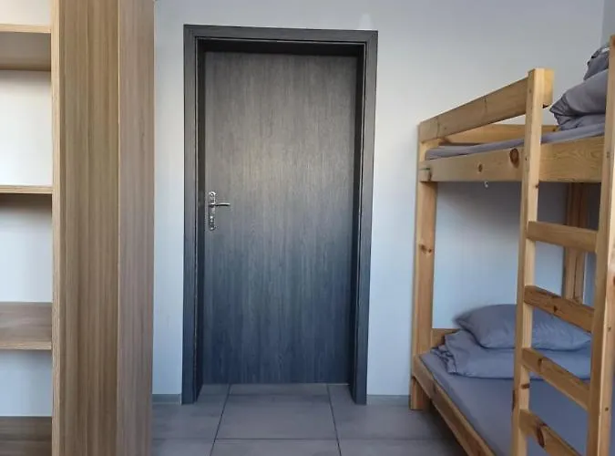 Air Tel Хостел *